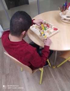 نعمل من اجل حياة افضل لاطفالكم