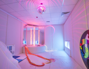 بيئة تكوين المبهجة