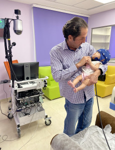 نعمل من اجل حياة افضل لاطفالكم